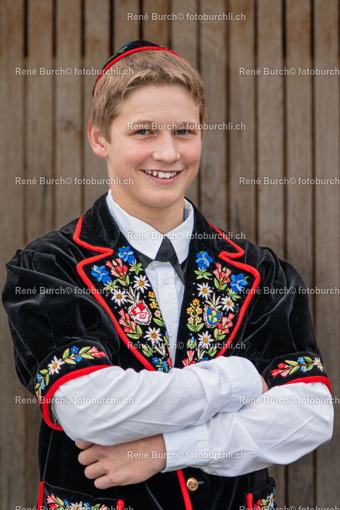 BR_08913Silvan von Ah | Silvan von Ah - Realisiert mit Pictrs.com