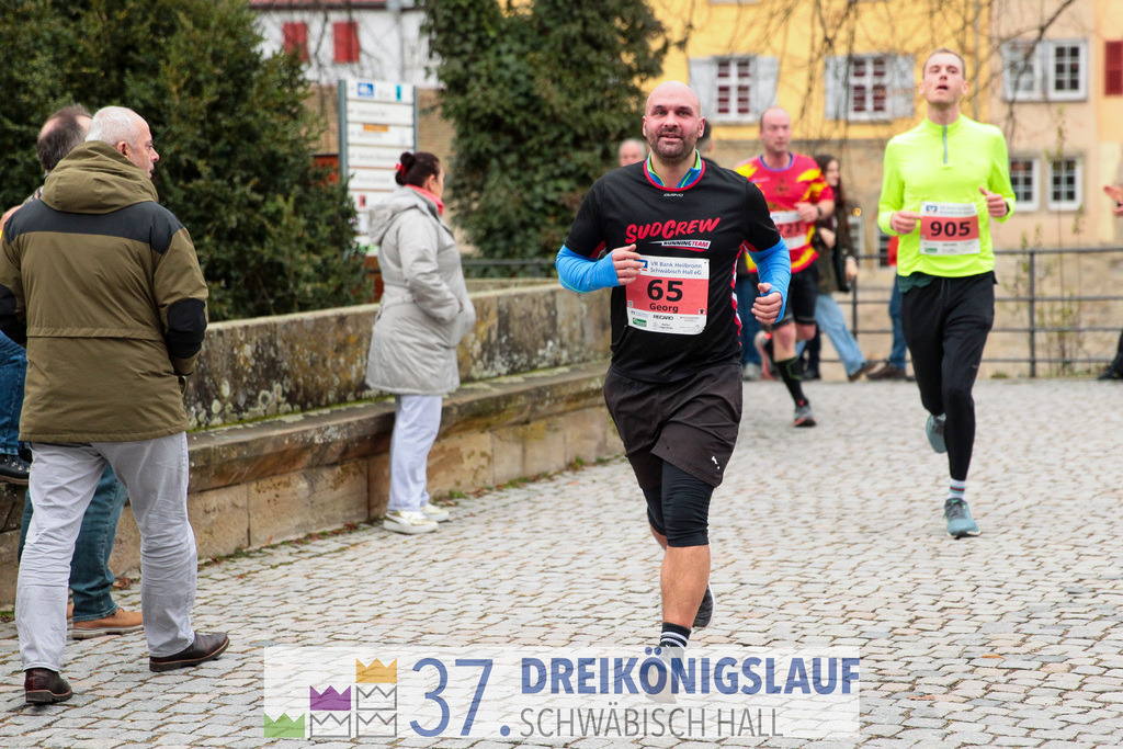 VR Bank Hauptlauf 10000m | 3 Koenigslauf 2023 - Realisiert mit Pictrs.com