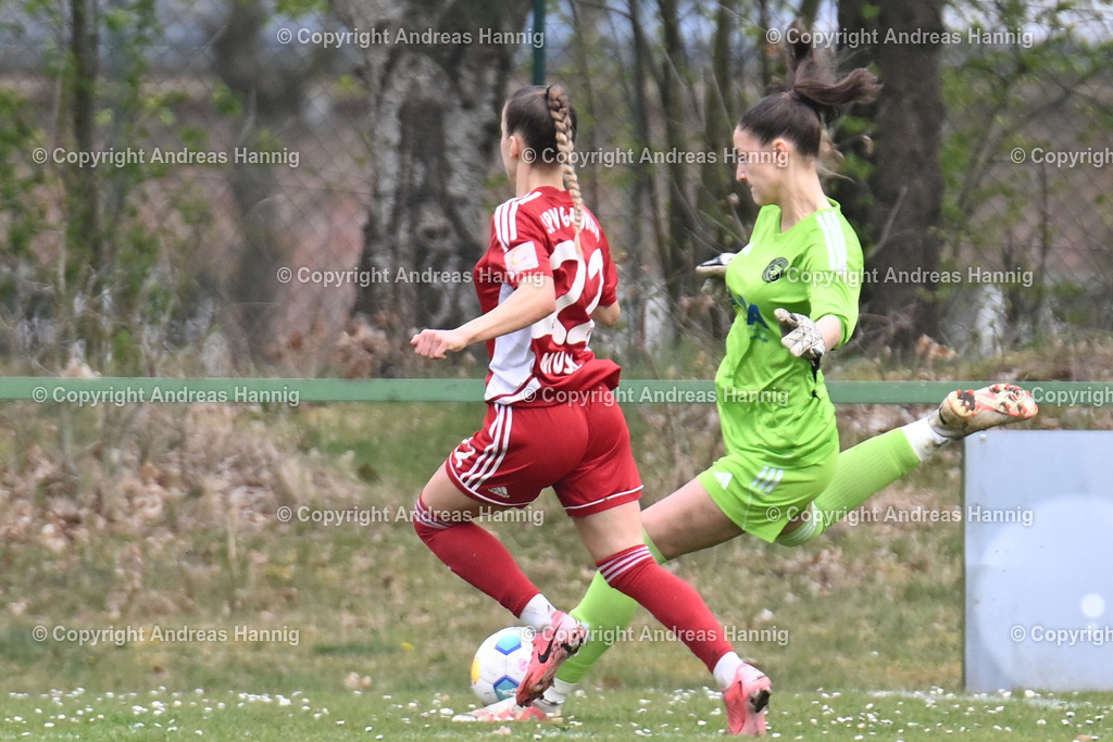 Fußball I Frauen I Saison 2024-25 I Oberliga I FC Jesteburg-Bendestorf - SpVg Aurich Frauen I 13.4.2025 | a-hannig - Realisiert mit Pictrs.com