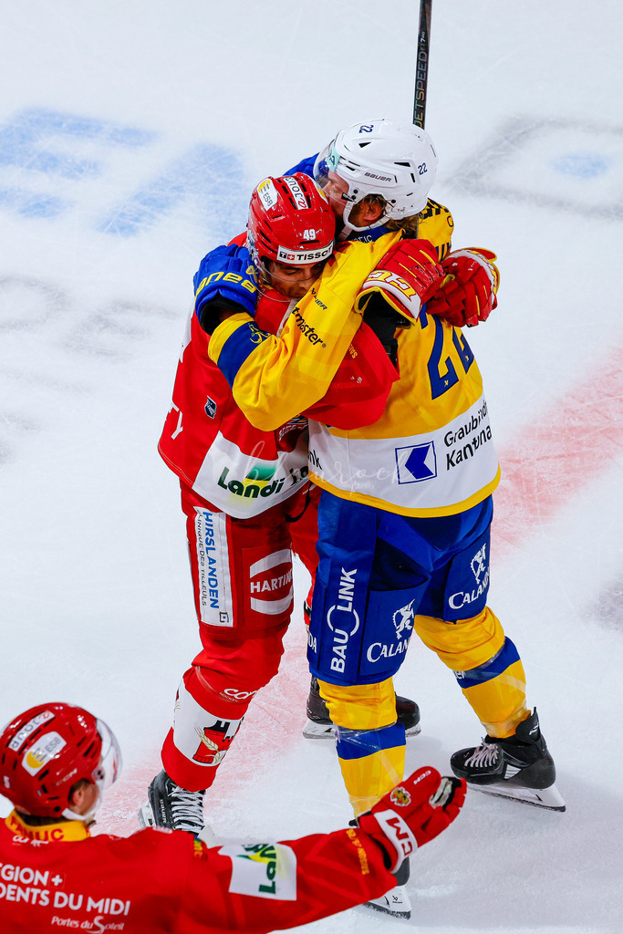 09112025_EHCB vs HCD_wb-1406 | Sportbilder, Sportfotograf, Hochzeits- und Eventfotografin, Flugshows, Portraits und Tiershooting, Aviation, Downhill, Nationalleague, Swissleague, International