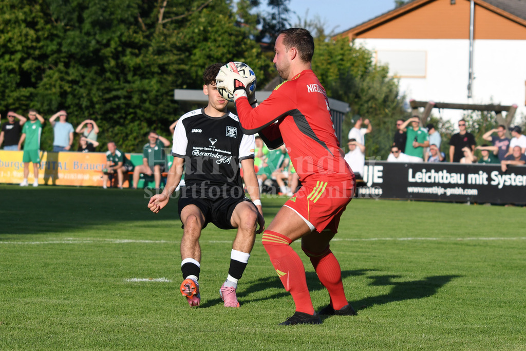 SpVgg Niederalteich : SpVgg GW Deggendorf | Michael Rieger (SpVgg Niederalteich) - Realisiert mit Pictrs.com