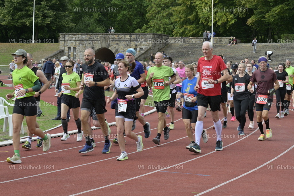 2026-08-23_Sparkassenlauf_10KM_Peter_000055 | Die Fotografen - Realisiert mit Pictrs.com