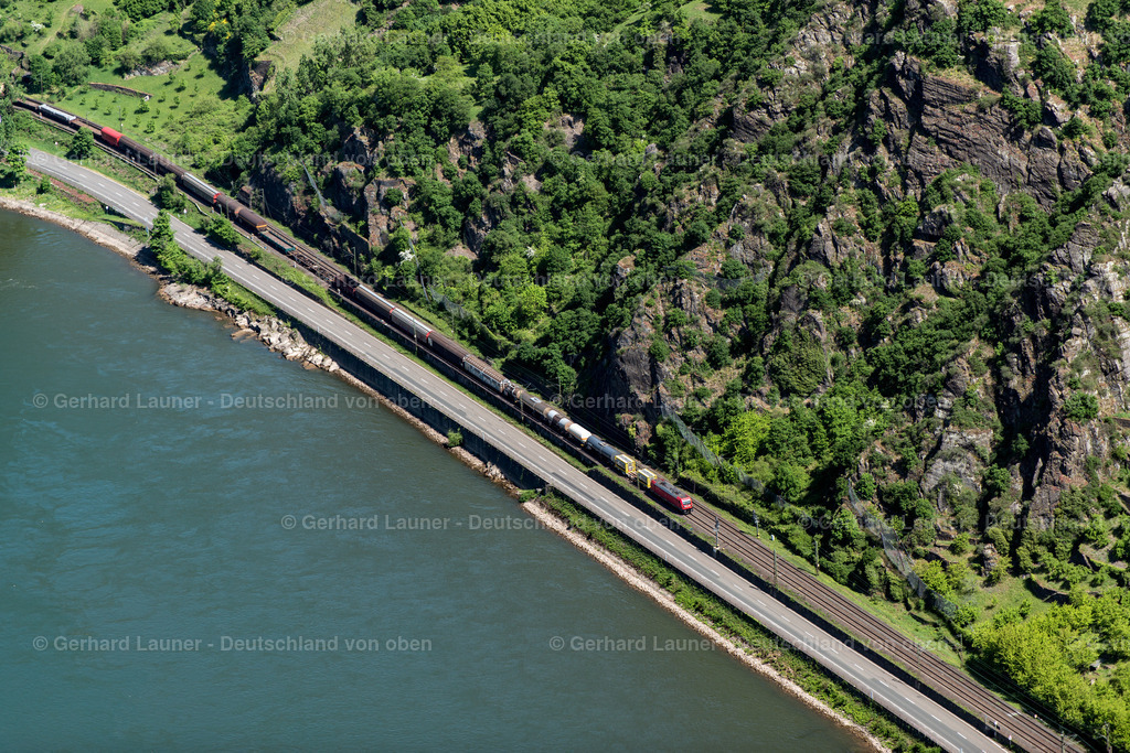3800115 | Güterzug an  der Loreley