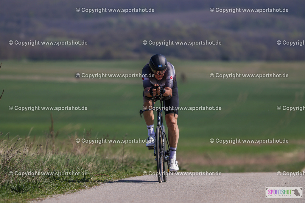368A3018 | Neusiedlersee Radmarathon 2026@sportshot_your_pictrs #yourpictures#roadtowm2029 #nrm #neusiedlerseeradmarathon #neusiedlersee #neusiedlerseetourismus #burgenland #mörbisch #nrm26 #burgenlandtourismus #voglundco #poweredbyburgenlandtourismus #radsport #rad #marathon #ucigranfondo #visitburgenland #ucigranfondoworldseries