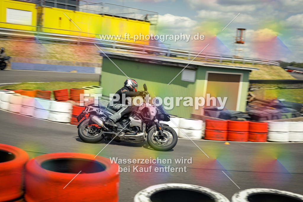 OBK_Mai_Justin_Uwe-11009 | Hier findet Ihr Bilder von Touristenfahrten auf der Nürburgring Nordschleife oder von anderen Veranstaltungen die ich besucht habe. Viel Spass beim Durch Schauen 