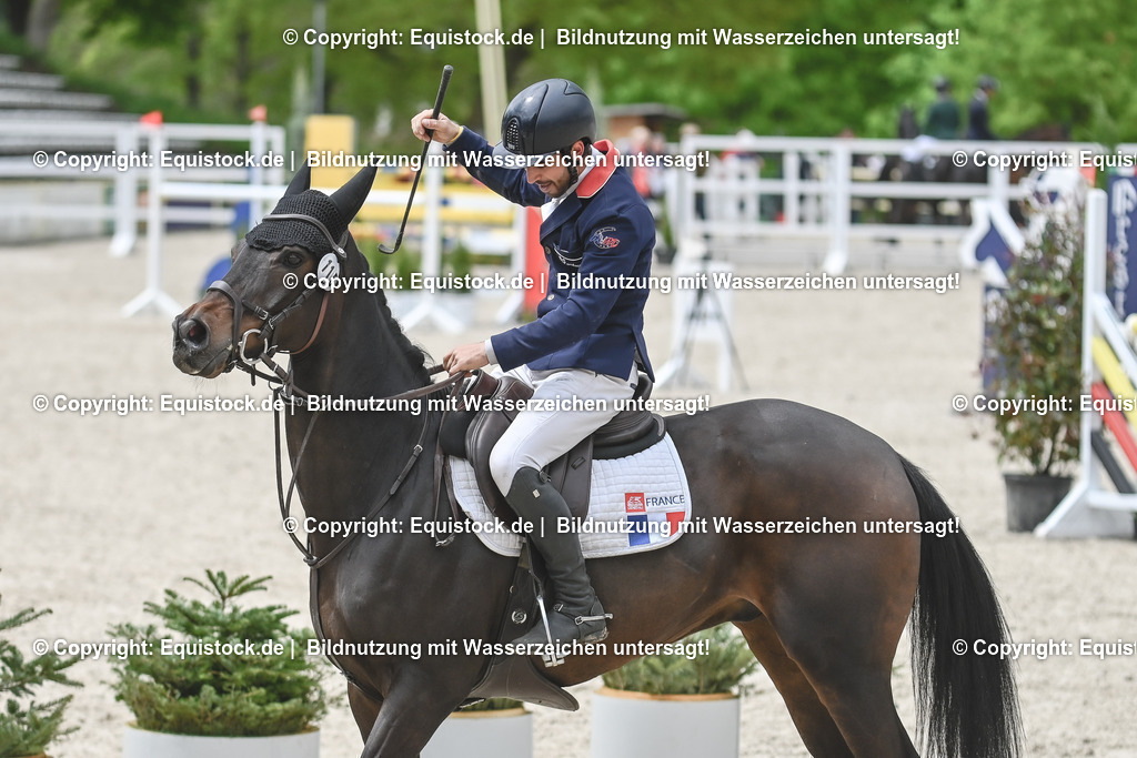 20230514_CCI4_Springen_0184 | equistock