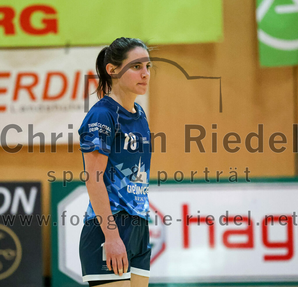 2023-01-21_064_SpVgg_Altenerding_gegen_TSV_Karlsfeld | Erding, Deutschland, 21.01.2023:
Handball, Bezirksoberliga Frauen Altbayern 2022 / 2023, 8. Spieltag, SpVgg Altenerding gegen TSV Karlsfeld, Endergebnis: 28:24

Lisa Brugger (TSV Eintracht Karlsfeld, #10)

Foto: Christian Riedel / fotografie-riedel.net
