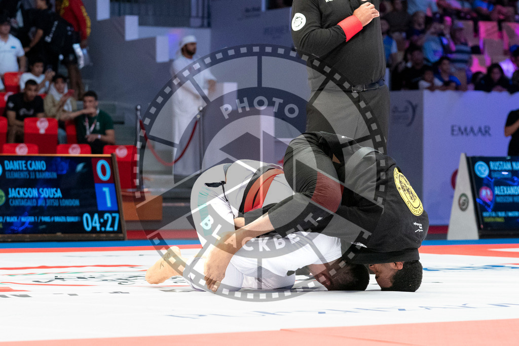 20231106PBB2099 | Fighters compete during the AJP World Master Championship in the Mubadala Arena in Abu Dhabi, Arab United Emirates, on November 6, 2023.