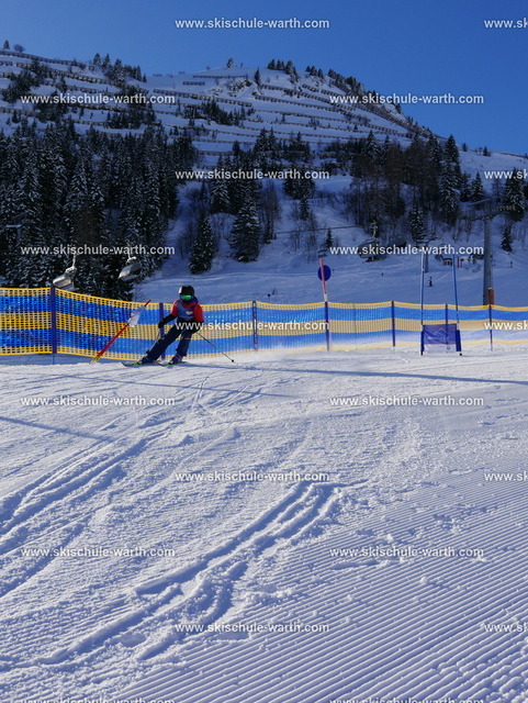 Julius  (1) | Photos von der Skischule Warth - Realisiert mit Pictrs.com