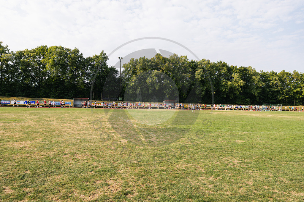 2026-07-26 Halbmarathon Moenchsdeggingen - 00015 | bastis.photos - Realisiert mit Pictrs.com