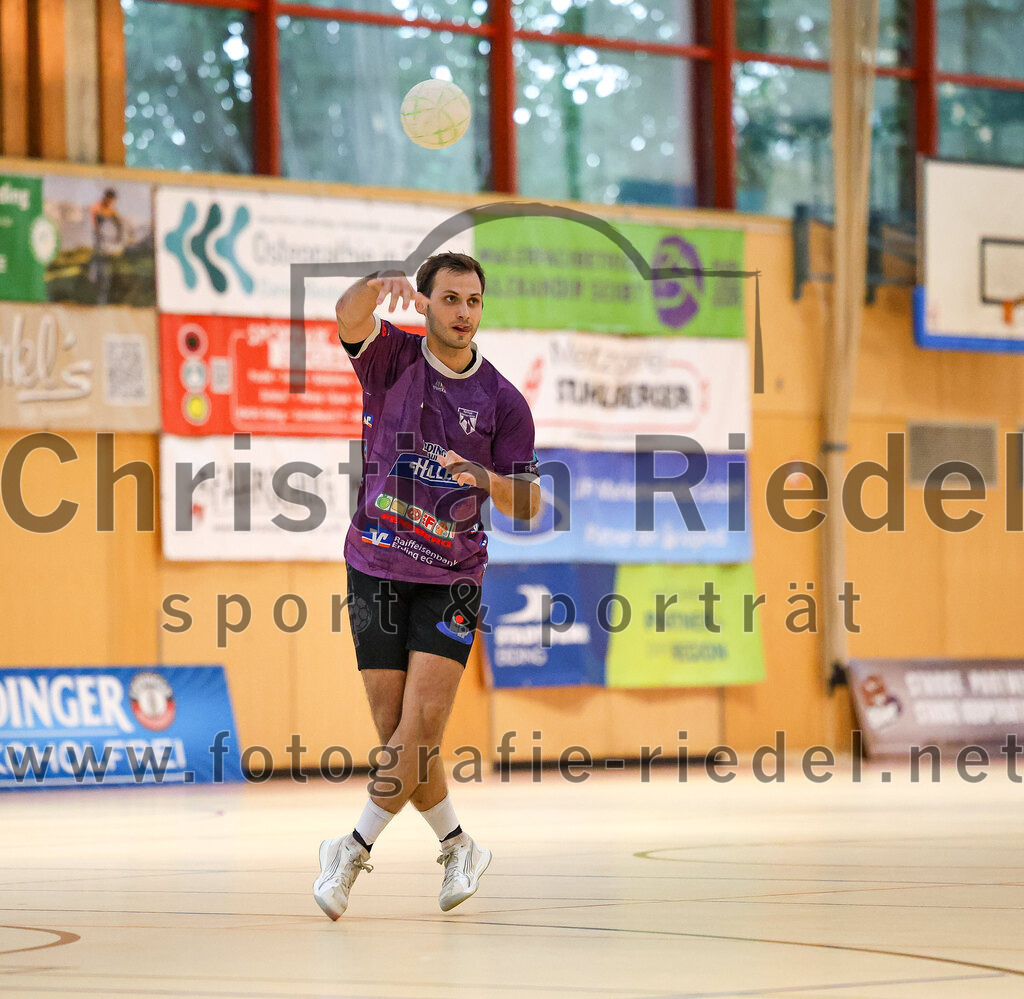 2024-09-21_056_SpVgg_Altenerding_gegen_TSV_1861_Mainburg | Erding, Deutschland, 21.09.2024:Handball, Bezirksoberliga Männer 2024 / 2025, 1. Spieltag, SpVgg Altenerding gegen TSV 1861 Mainburg, Endergebnis: 36:20Simon Rüdiger (SpVgg Altenerding, #7)Foto: Christian Riedel / fotografie-riedel.net