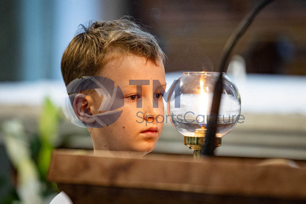 RR5M5816 | Firmung Dom Klagenfurt 8.6.24