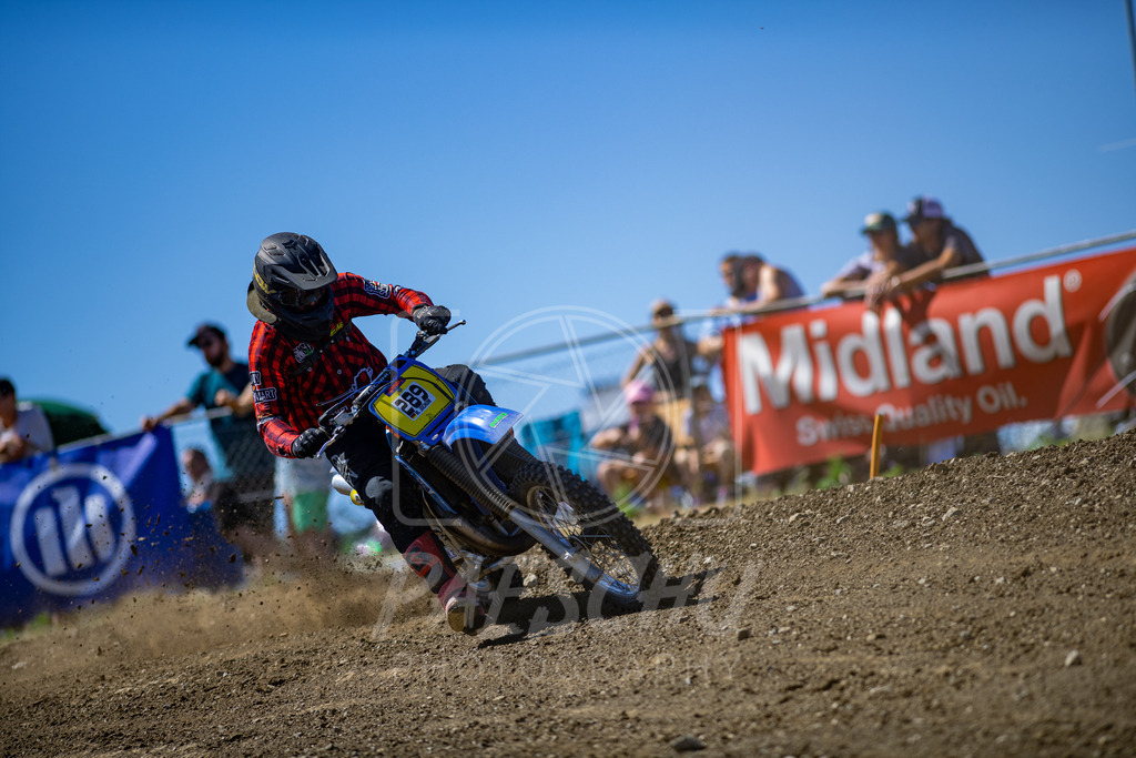 Twin (301) | Paeschuphoto Shop - Wer nicht sucht der auch nicht findet.Ob Motocrossbilder oder von einem besuchtem Spiel, Hauptsache Action. - Realisiert mit Pictrs.com