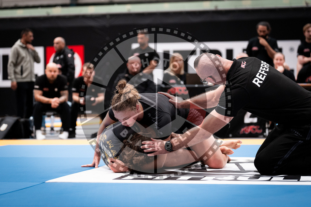 20250906PBB4400 | Photoblackbelt is martial arts photography and more. 
Reportage, sport, action.