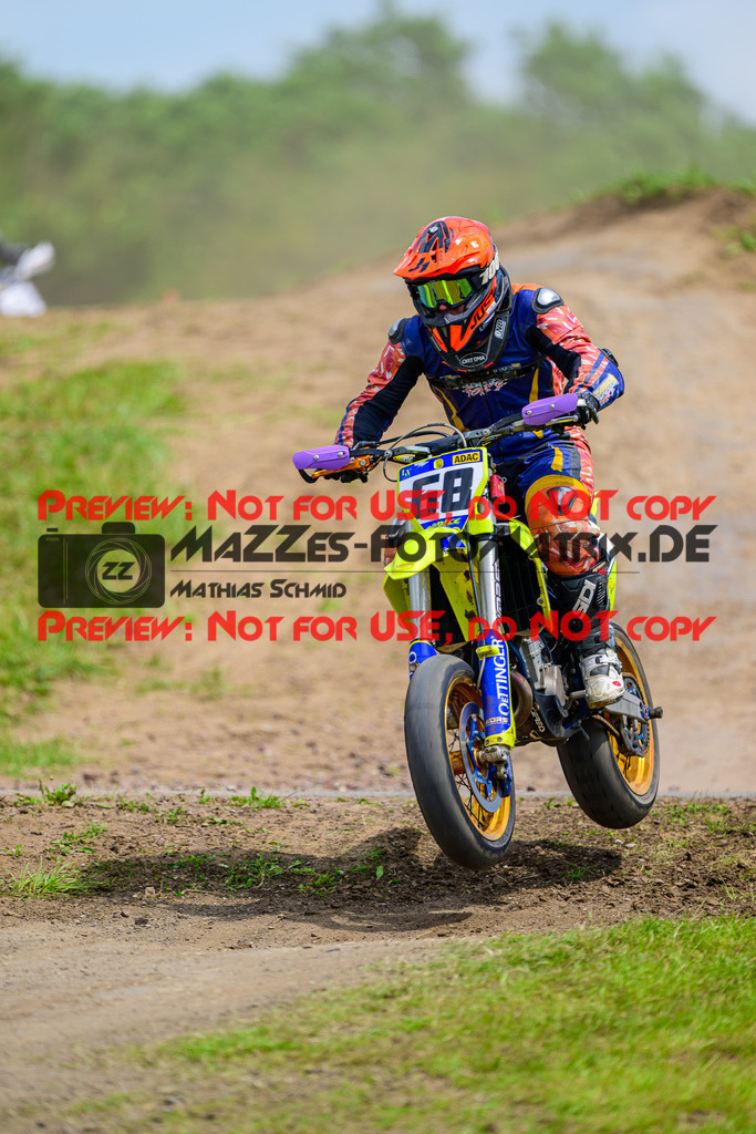 MaZZes_FotoMatrix_240622_6007705_8844 | S4