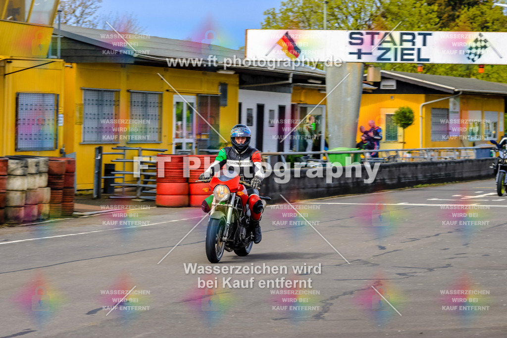 _OTO3366 | Hier findet Ihr Bilder von Touristenfahrten auf der Nürburgring Nordschleife oder von anderen Veranstaltungen die ich besucht habe. Viel Spass beim Durch Schauen 