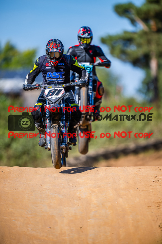 MaZZes_FotoMatrix_230916_1740 | S4