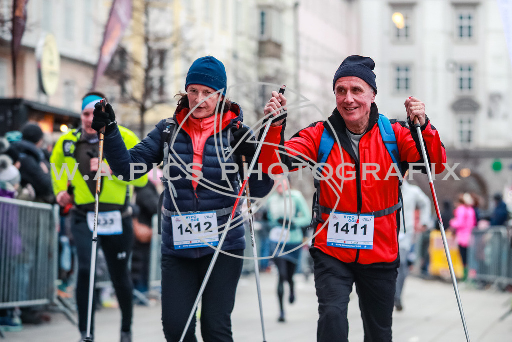 SILVESTERLAUF LINZ 25 | Linz, AUSTRIA, 31. Dezember 25, TRIRUN SILVESTERLAUF LINZ 25 , Image shows: 
Photo: WAPICS / BINDER Manuel