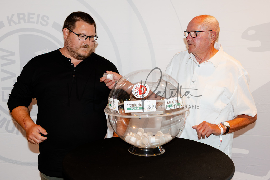 20260702-kreisfußballkonferenz-0118 | Das ist die Fotodatenbank für authentische Sportfotografie aus Münster: Markus Paletta fotografiert Teams, Sportler:innen, Kinder, Events & Unternehmen. - Realisiert mit Pictrs.com