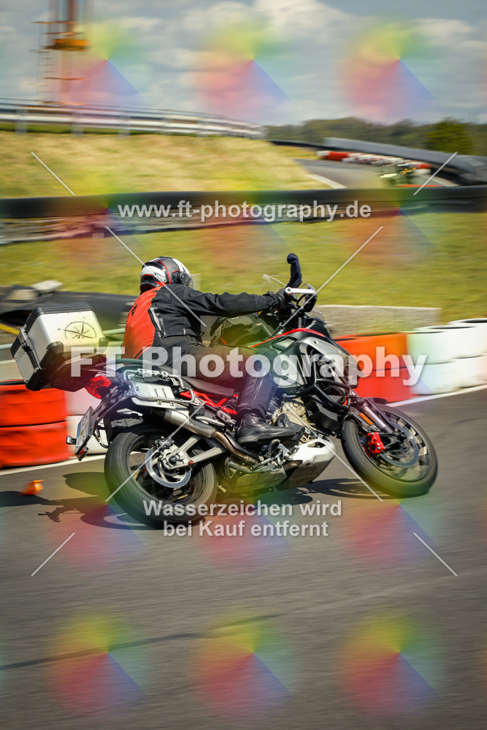 OBK_Mai_Justin_Uwe-11018 | Hier findet Ihr Bilder von Touristenfahrten auf der Nürburgring Nordschleife oder von anderen Veranstaltungen die ich besucht habe. Viel Spass beim Durch Schauen 