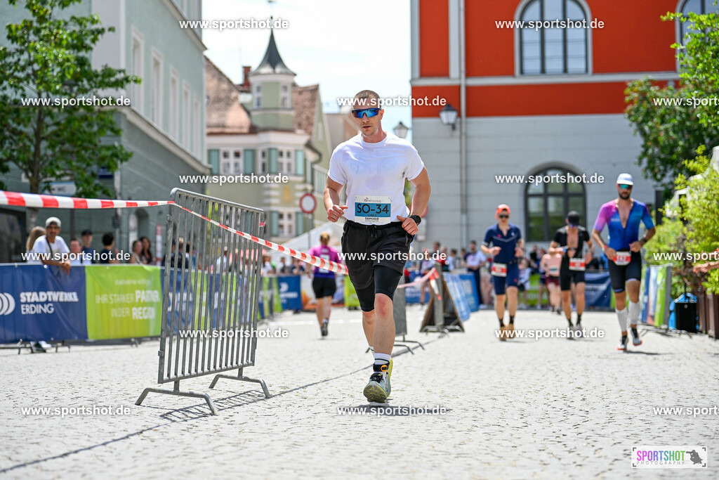 SZI_6892 | Stadttriathlon Erding 2025. #yourpictrs #sportshot_your_pictrs @Sportshotphotography #stadttriathlonerding Copyright: www.sportshot.de