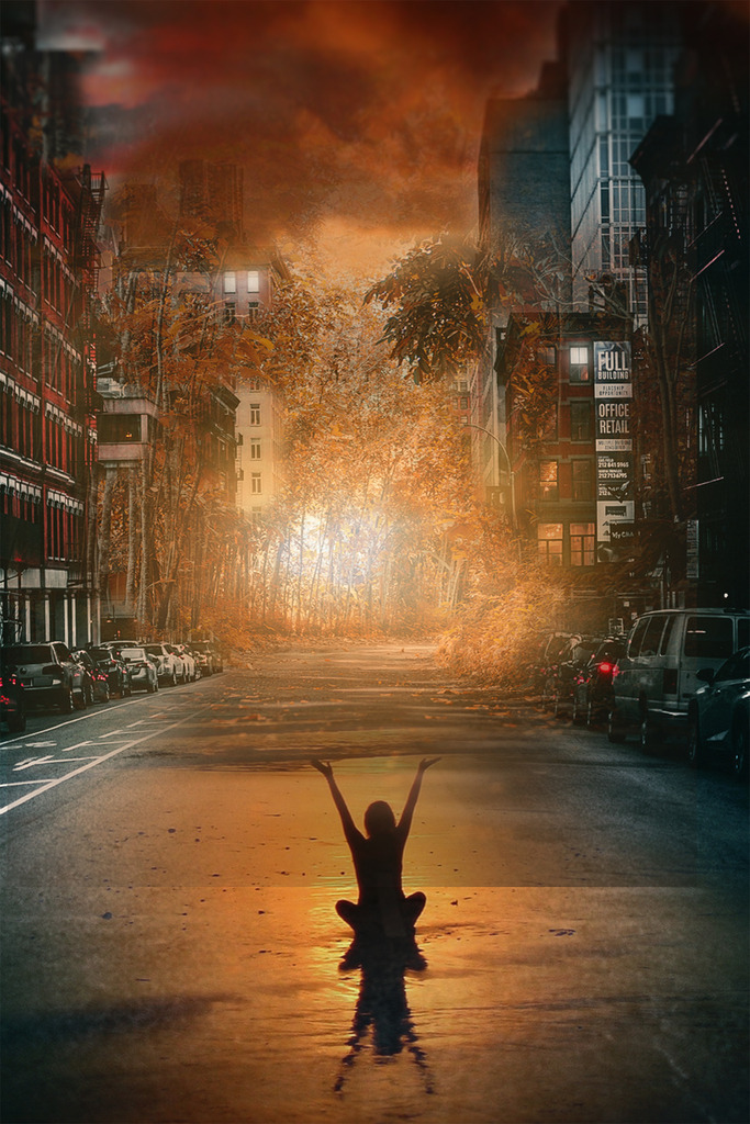 Stadt in Flammen | Sie sitzt mitten auf der vereinsamten Straße. Als einzige ist sie in der Stadt geblieben. Alle anderen sind geflüchtet, als die Warnung vor dem Einschlag kam. Sie nicht.Es war vor vier Tagen, da lief die Meldung auf allen Sendern im Fernsehen und im Radio rauf und runter. Gewarnt wurde vor einem Meteoriten, der mitten in der Stadt einschlagen sollte. Die Be-völkerung wurde dringend angewiesen, das Gebiet weitläufig zu räumen. Schlagartig erwachte Pa-nik, die Einwohner rafften das Nötigste zusammen, stiegen in ihre Autos, stürmten Busse und Zü-ge, das Chaos war perfekt. Sie blieb ruhig. - Realisiert mit Pictrs.com