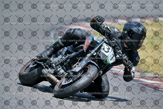 25bt04-1146 | markuskiefer.com - Realisiert mit Pictrs.com