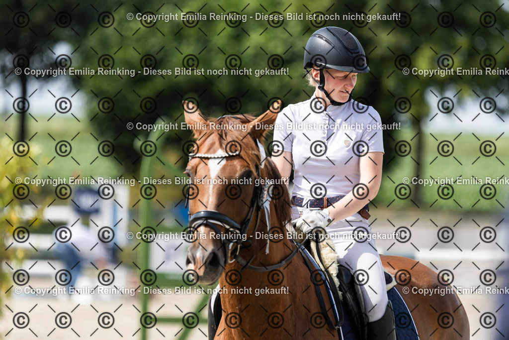 CL5A4266 | Emilia Reinking Fotografie - Realisiert mit Pictrs.com