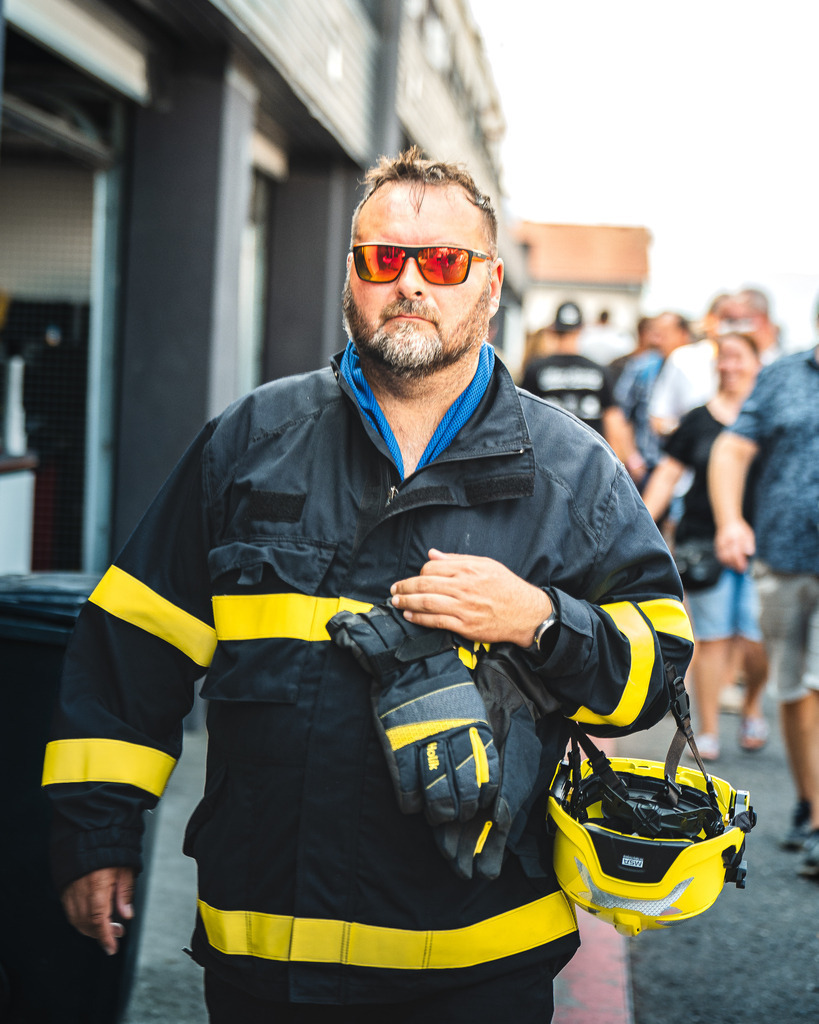 _DSC6331 | Exklusive Motorsport-Fotografie aus Leipzig von TXO Media – für Rennfahrer, Teams & Sponsoren. Sausemuth liefert starke Bilder, die Emotion zeigen. Jetzt buchen & glänzen! - Realisiert mit Pictrs.com