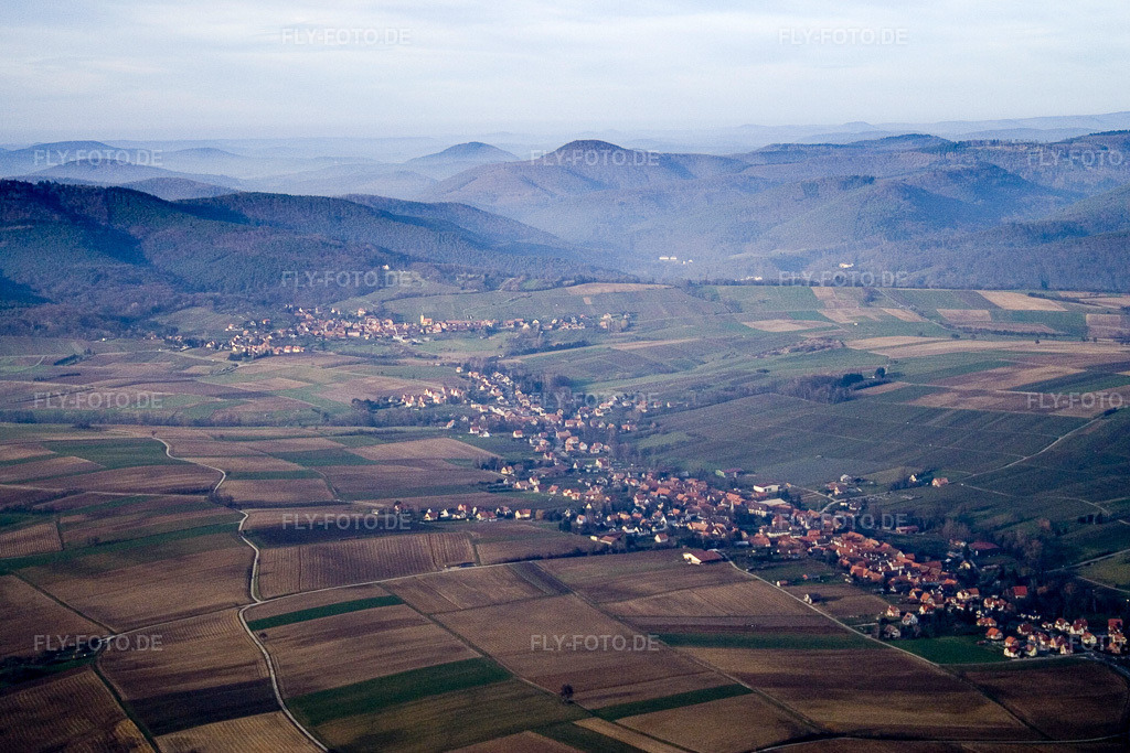 Luftbild: Steinseltz in Riedseltz im Bundesland Bas-Rhin in Frankreich. – Foto: IMG_5134.jpg vom 29.12.2006 durch Werner Riehm/FLY-FOTO.de – Auflösung des Originals: 3456 x 2304 px
