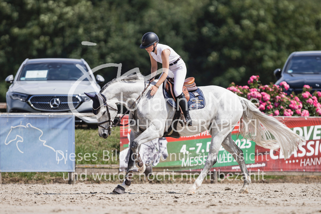 250629_PfSpTa_2Ph-M1-783 | Deine schönsten Turniermomente als professionelle Fotos! Entdecke hochwertige Pferdesport-Fotografie im Online-Shop. Jetzt Fotos finden & bestellen!