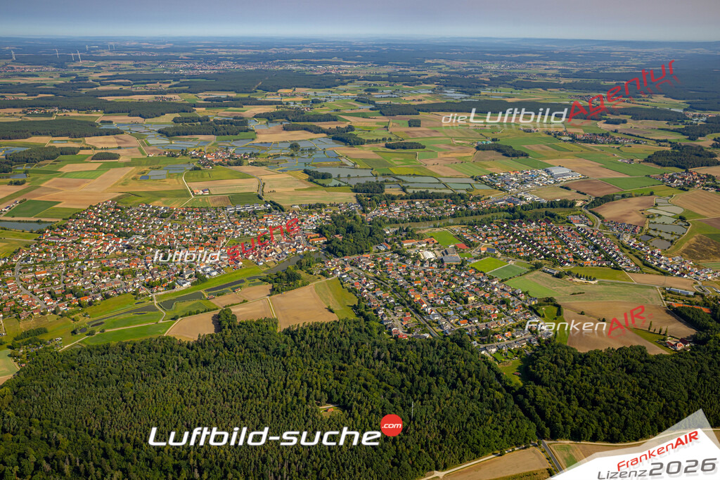 Das Luftbild zeigt :  Weisendorf - Die Luftaufnahme wurde 2024 vom UL-Flugzeug aus erstellt ( keine Drohne ) - Hochauflösende Luftaufnahme - Für grossformatige Ausdrucke geeignet. Die Geschenkidee !Mit Lizenz und Bildrechte bestellbar