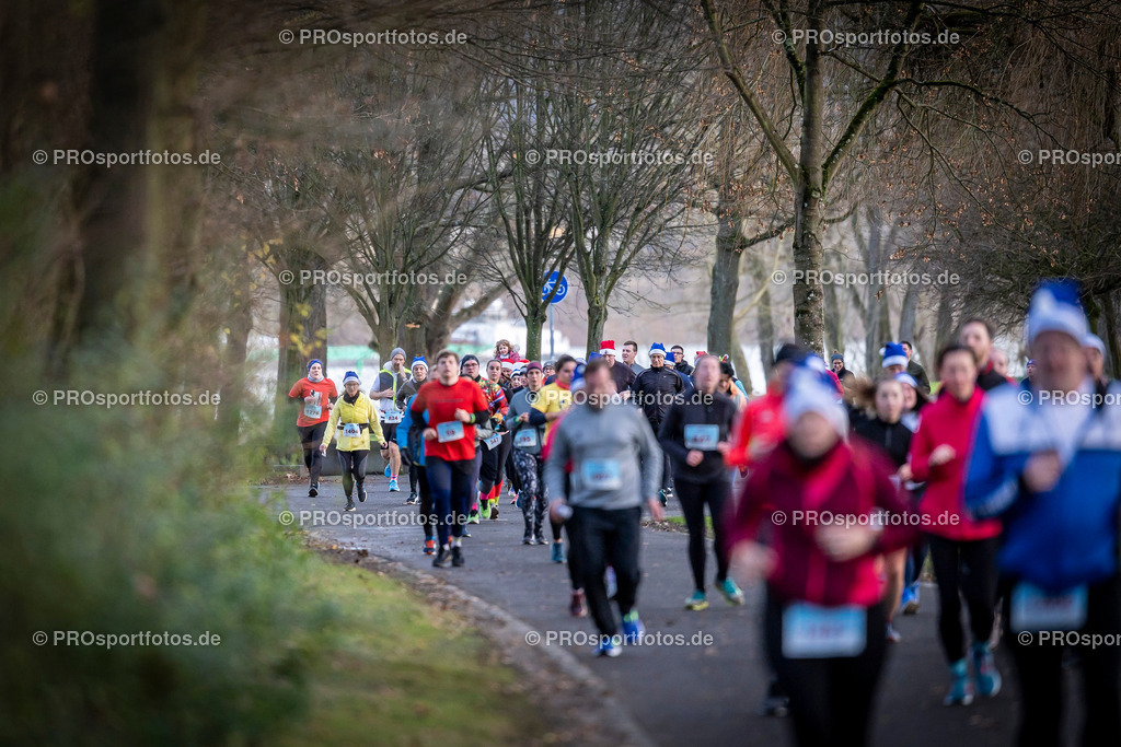 Bonner Nikolauslauf in Bonn, 08.12.2024 | Impressionen vom Bonner Nikolauslauf am 08.12.2024 in Bonn (Freizeitpark Rheinaue). Foto: BEAUTIFUL SPORTS/Axel Kohring