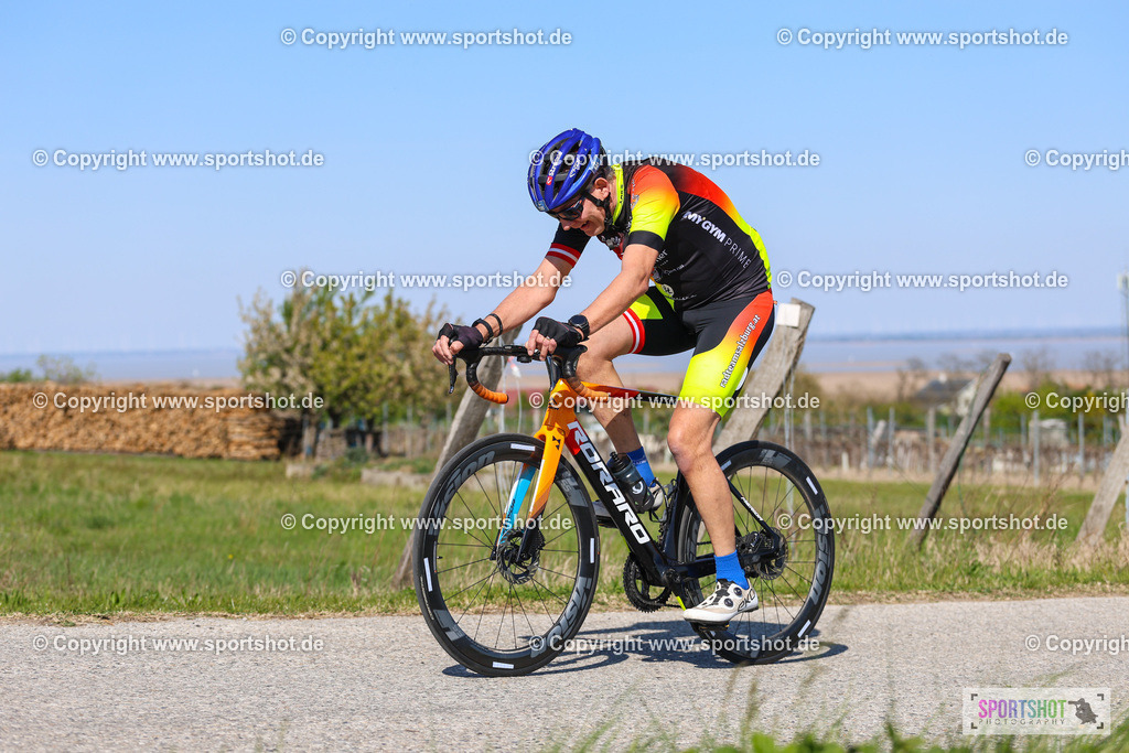 IMG_9959 | @sportshot_your_pictrs #yourpictures#roadtowm2029 #nrm #neusiedlerseeradmarathon #neusiedlersee #neusiedlerseetourismus #burgenland #mörbisch #nrm26 #burgenlandtourismus #voglundco #poweredbyburgenlandtourismus #radsport #rad #marathon #ucigranfondo #visitburgenland #ucigranfondoworldseries