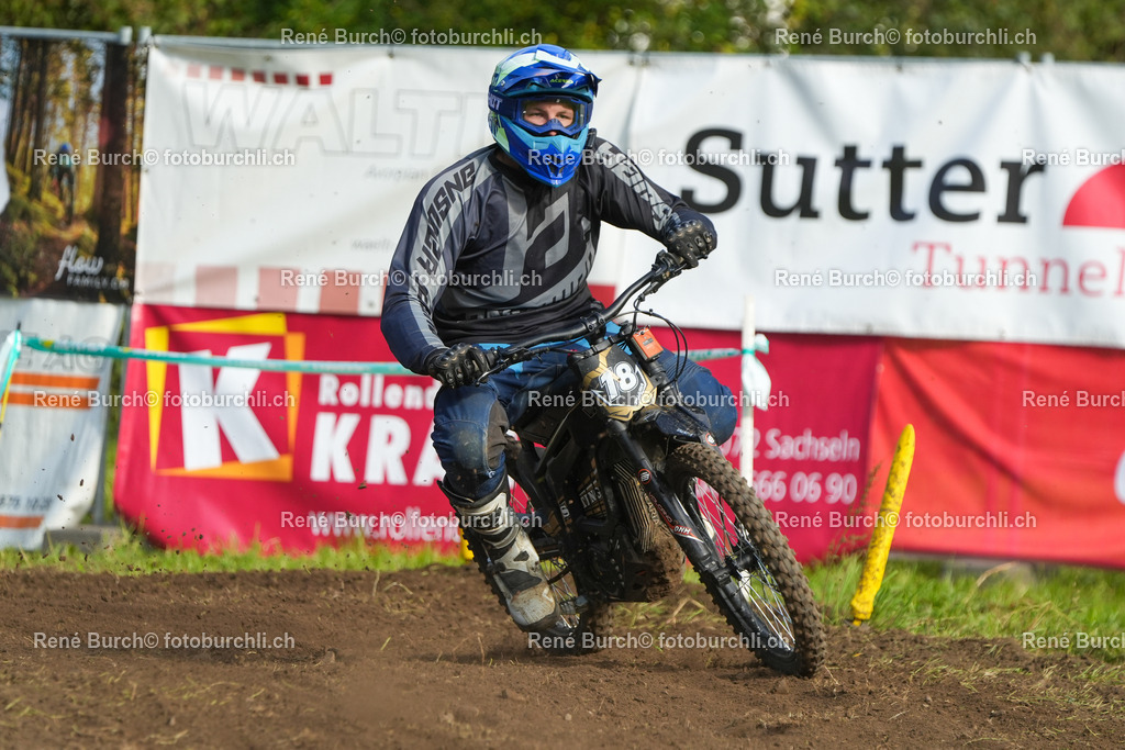 RB_03071 | René Burch leidenschaftlicher Fotograf aus Kerns in Obwalden.  Hier finden sie Sport, Landschaft und Natur Fotografie.
 - Realisiert mit Pictrs.com