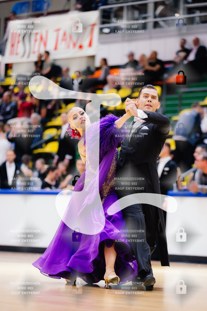 Hessen Tanzt WDSF International Open Standard 29th (81) Jakob Stenbaek _ Line Urup (Denmark)-2025-05-17-8887 | Webshop for digital downloads and prints of dance sport, event & show photographer Julian Link - Realisiert mit Pictrs.com