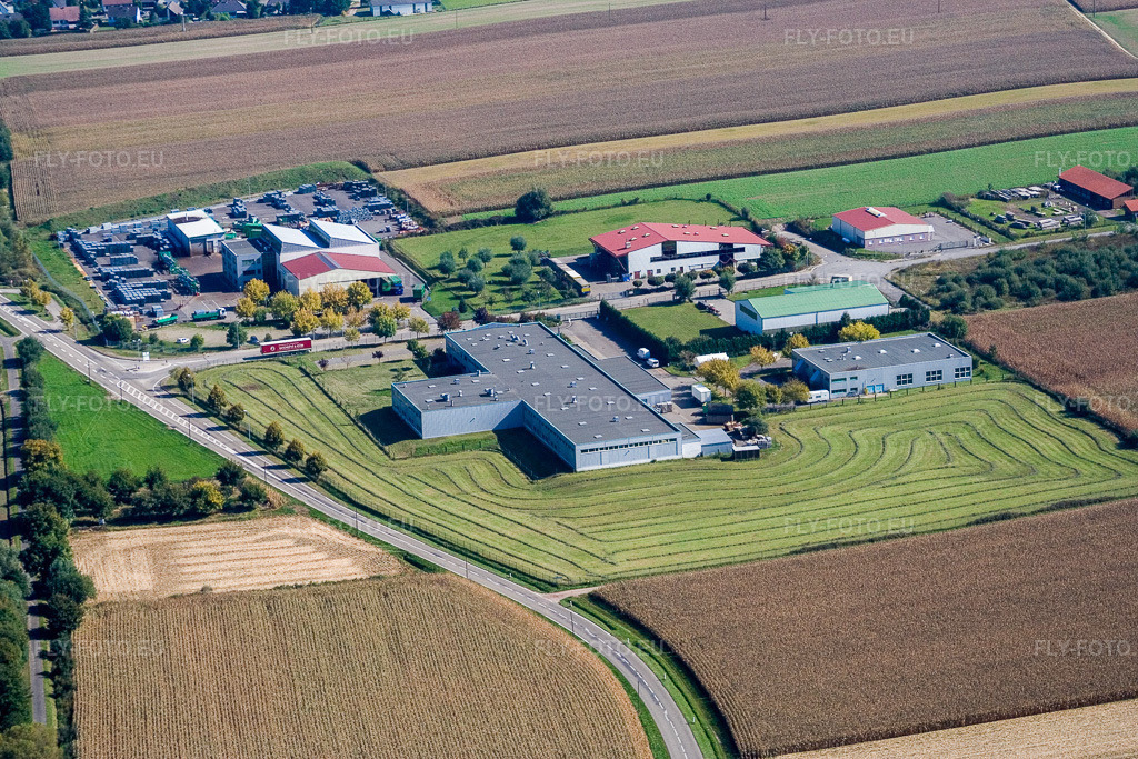 Vue aérienne: Scheibenhardt à Scheibenhard dans le département Bas Rhin, France. Photo: IMG_13547.jpg prise le 28/09/2008 par Werner Riehm/FLY-FOTO.euRésolution de l'original: 3456 x 2304 px