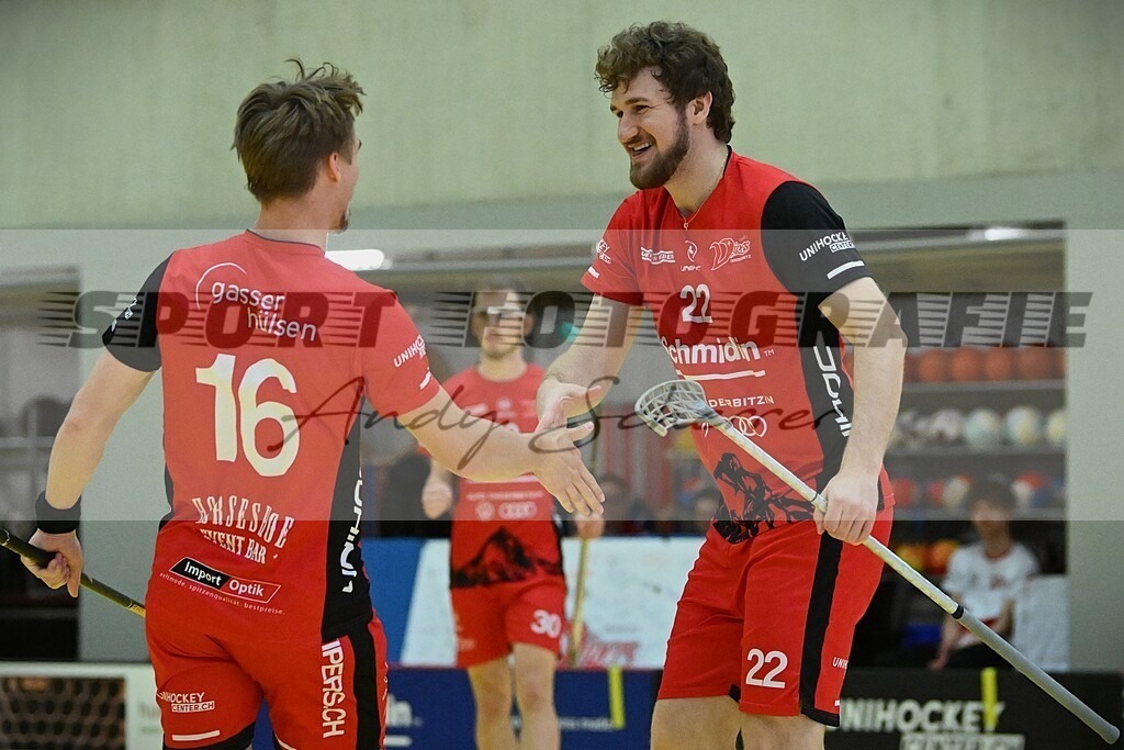 aaaaDSC_5699 | Kaufen Sie Sportbilder im Onlineshop von Andy Scherrer Sportfotografie. Faszinierende Bilder von Sportevents aus der ganzen Schweiz. Fussball, Frauenfussball, Unihockey, Handball, Schwingen und weiteren Sportarten. - Realisiert mit Pictrs.com