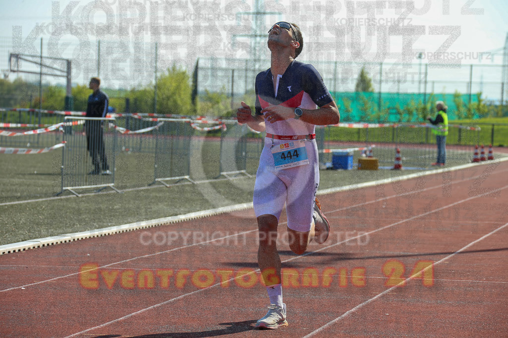 220424_1108_EX1_4391 | Sportfotografie im Rhein-Sieg Kreis, Köln, Bonn, NRW, Rheinland Pfalz, Hessen, etc. Unser Tätigkeitsfeld umfasst den Laufsport vom Volkslauf über den Marathon, Duathlon, Triathon bis zum Ultralauf wie Kölnpfad Ultra oder Schindertrail.