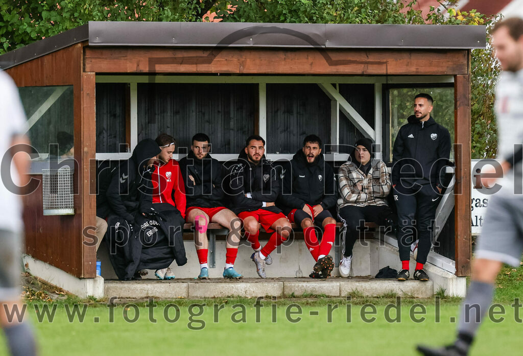 2023-10-15_034_SV_Eintracht_Berglern_gegen_FC_Tuerkguecue_Erding | Berglern, Deutschland, 15.10.2023:
Fußball, Kreisklasse 2023 / 2024, 10. Spieltag, SV Eintracht Berglern gegen FC Türkgücü Erding, Endergebnis: 1:0

Foto: Christian Riedel / fotografie-riedel.net