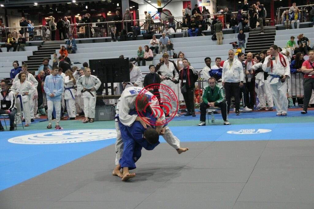 IMG_3882 | Fotos vom Adler Cup - Pictures from Adler Cup

Hier findet Ihr alle Eindrücke und großen Momente der Adler Cup Wochenenden. Here you will find all impressions and great moments of the Adler Cup weekends. - Realisiert mit Pictrs.com