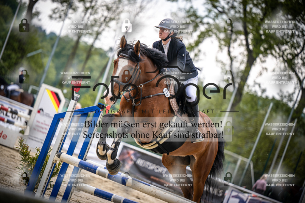 DOS_0335 | Reitturnier Venne - Realisiert mit Pictrs.com