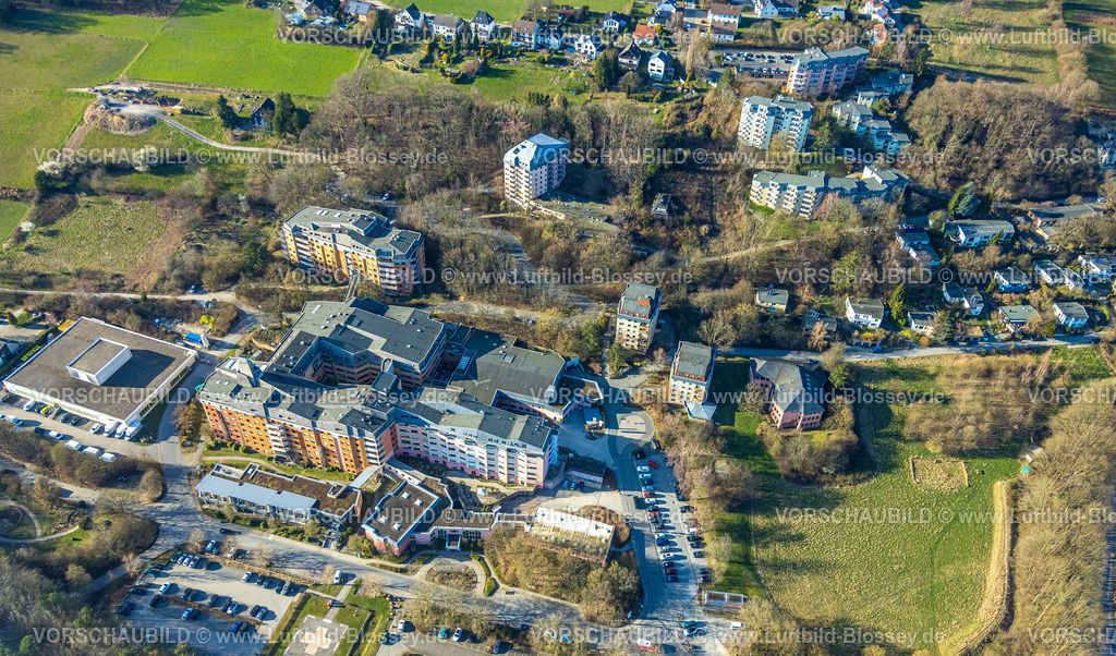 Herdecke260304207 | Luftbild, Gemeinschaftskrankenhaus Herdecke, farbige Hausfassaden, Westende, Herdecke, Ruhrgebiet, Nordrhein-Westfalen, Deutschland