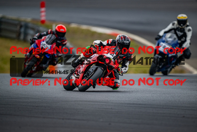 MaZZes_FotoMatrix_230719_6177 | GELB