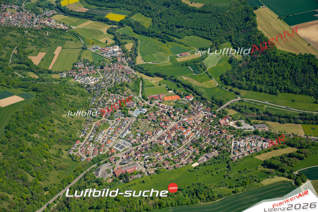 Luftaufnahme von Untermünkheim Vs Google Maps- Die Luftaufnahme wurde 2025 vom UL-Flugzeug heraus erstellt ( keine Drohne ) - Hochauflösende Luftaufnahme - für professionelle Ausdrucke geeignet. Die Geschenkidee !Mit Lizenz und Bildrechte bestellbar