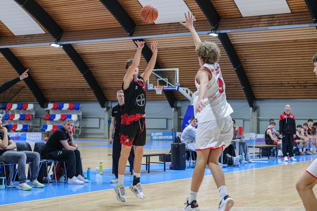 JBBL BAYER GIANTS @ BBV Rheinstars Köln-113 | Fotos von Basketballspielen aus dem Raum NRW fotografiert von Gero Mueller-Laschet und Daniel Schaefer - Realisiert mit Pictrs.com