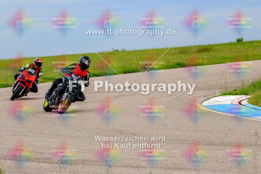 MotoTeam-2274 | Hier findet Ihr Bilder von Touristenfahrten auf der Nürburgring Nordschleife oder von anderen Veranstaltungen die ich besucht habe. Viel Spass beim Durch Schauen 