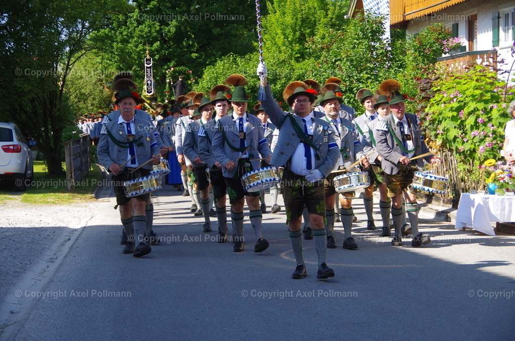 IMGP5101 | fotografiert von Axel PollmannLeonhardi Wallfahrt Benediktbeuern und Murnau, Fronleichnam, Fasching, Landschaft im Loisachtal und Benediktbeuern  - Realisiert mit Pictrs.com