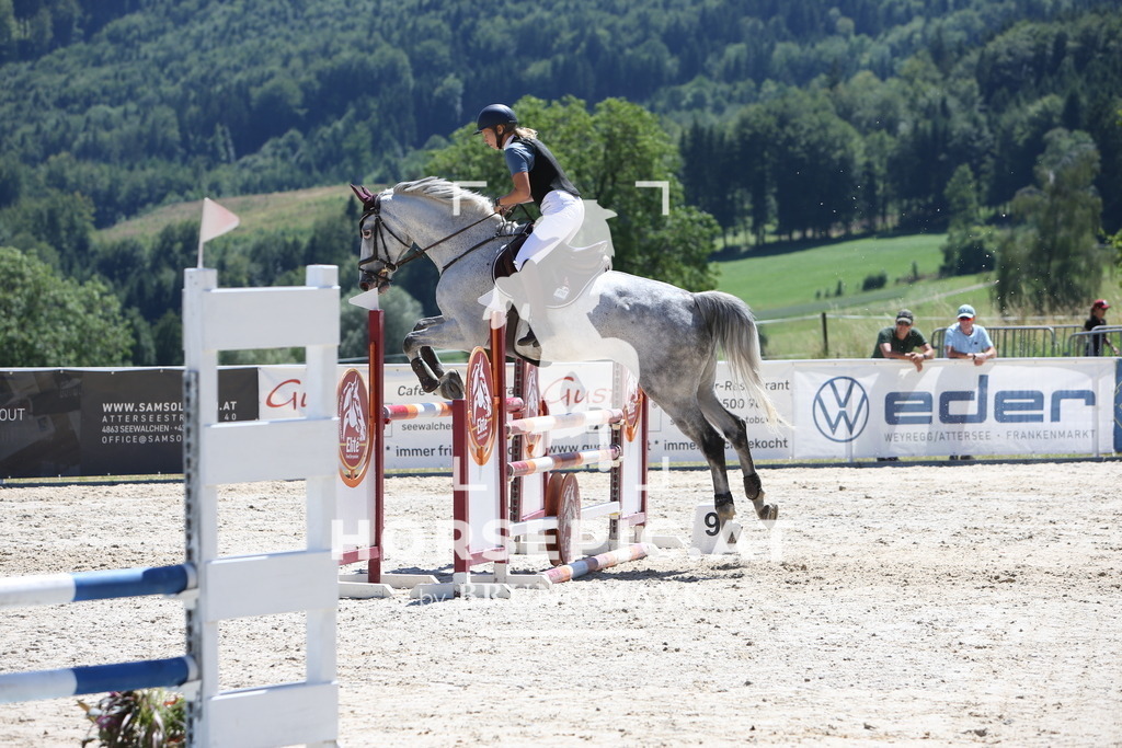 PP014852 | Willkommen bei Brunnmayr - Design & Fotografie – Ihrem Spezialisten für Reitturniere und Pferdeveranstaltungen in Oberösterreich, Salzburg und Bayern! Seit über 17 Jahren sind wir leidenschaftlich dabei.