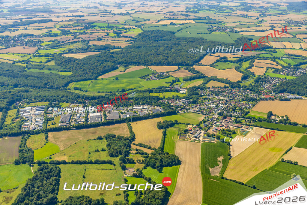 Schöne Luftaufnahme als Geschenk in Techau Ratekau - Die Luftbildaufnahme wurde 2025 vom UL-Flugzeug heraus erstellt ( keine Drohne ) - Hochauflösende Luftaufnahme -Nicht vergleichbar mit Google Maps oder Satelittenbilder- Die Geschenkidee !Mit Lizenz und Bildrechte bestellbar